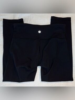 Lululemon Women’s Black Leggings